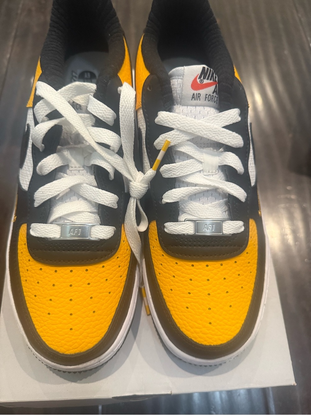 Nike Kids Air Force 1 Low - Yellow, Black, White